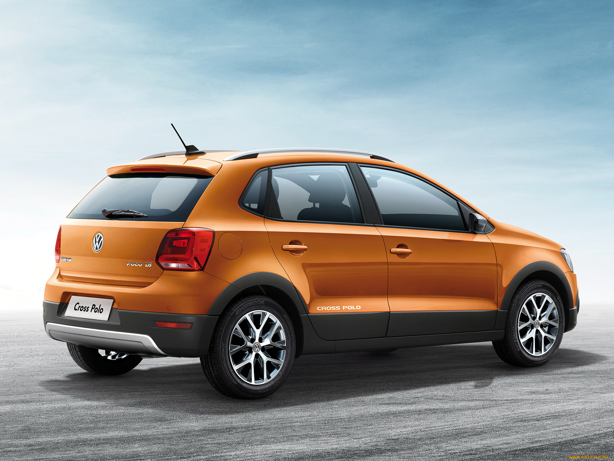 Volkswagen Cross Polo 5